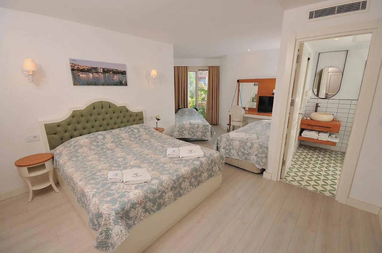 Gırıtlım Butık Otel İzmir